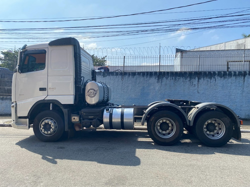 Imagem 5 de 12 de Volvo Fh 540 6x4 I-shift Ano 2014 Caminhão Cavalo Traçado
