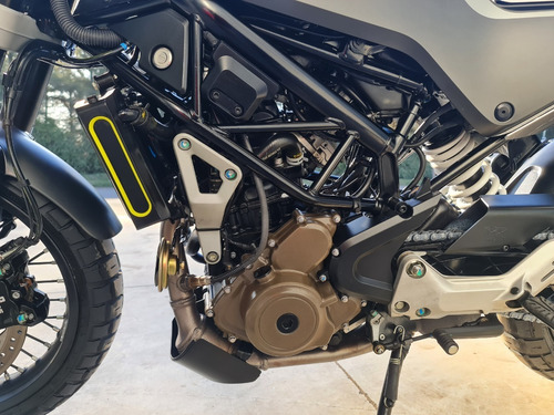 Imagen 11 de 13 de Husqvarna Svartpilen 401 Transferida