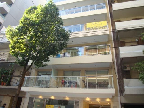 Paraguay Y Aguero 2 Amb 7 Mo Piso Lateral 41 M² Amenities