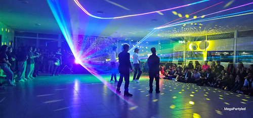 Dj Y Fiestas Show Robots Led Pantallas Pixel Led