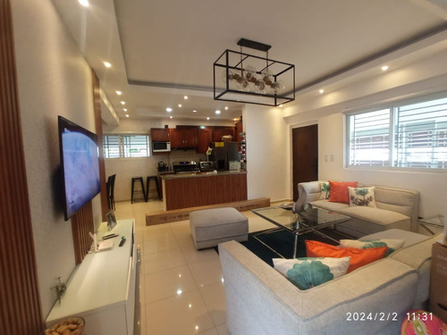 Apartamento En Venta En Arroyo Hondo Viejo