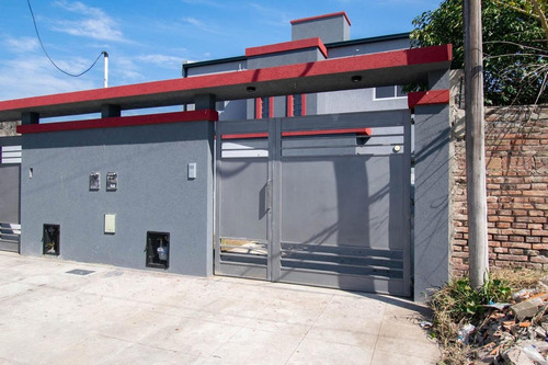 Imagen 2 de 30 de Duplex Tipo Casa Venta -165 Mts 2 Terreno-cochera - Berisso