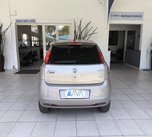 Fiat Punto 1.8 ESSENCE 16V FLEX 4P AUTOMATIZADO