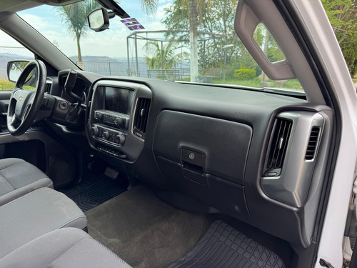 Chevrolet Silverado 5.4 2500 Cab Dob Ls On Star 4x2 At