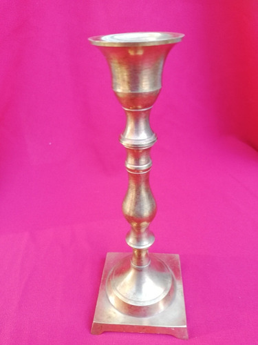 Candelabro Bronce Antiguo Mide 17 Cms De Alto