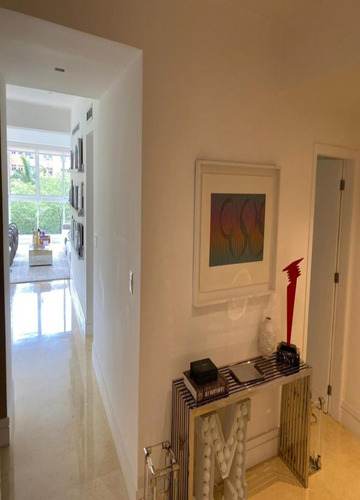 Imagen 6 de 13 de Campo Alegre Vendo Espectacular Apartamento 04143256451