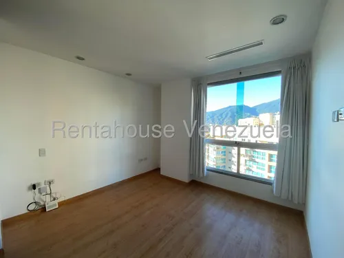 Adt Apto En Venta En Santa Rosa De Lima 25-14246 Yf