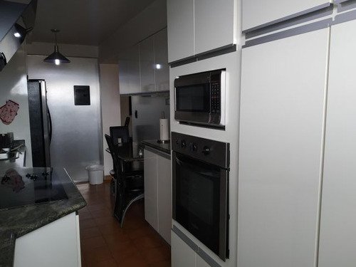 Imagen 7 de 12 de Pentahouse Amplio Y Fresco En La Urbanización Los Caobos Maracay 22-14245