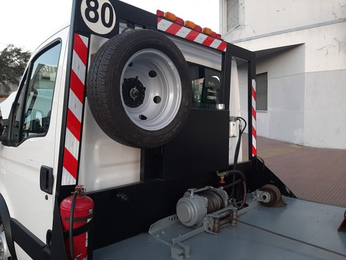 Imagen 6 de 25 de Iveco Daily 55c17