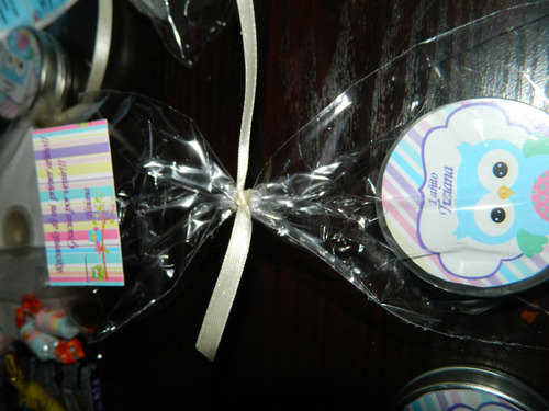 Latitas Personalizadas Rellenas Y Presentadas Con Tarjeta$25
