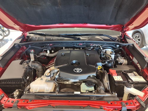 Imagen 7 de 24 de Toyota Hilux Srx 4x4 Mt