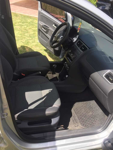 Volkswagen Fox 1.6 Confortline Con Gnc