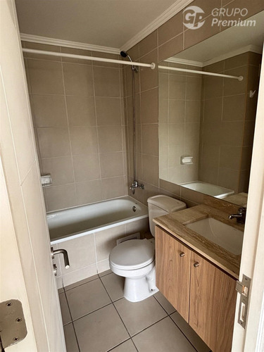 Departamento En Venta De 2 Dorm. En Viña Del Mar