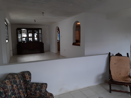 Imagen 8 de 14 de Venta De Casa En San Antonio De Los Altos. Urb El Retiro Rz