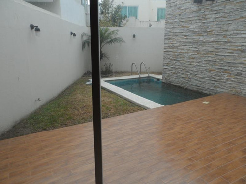 Imagen 6 de 12 de Casa Sola En Venta Playas Del Conchal