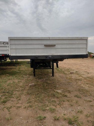 Carreta Carga Seca Noma 6x2 Ls 03 Eixos (db71)