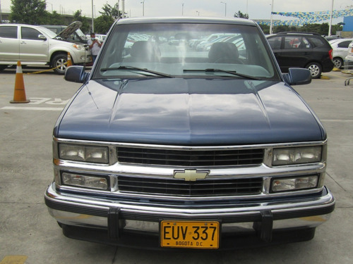 Chevrolet Silverado 4x2 5.7 Automático