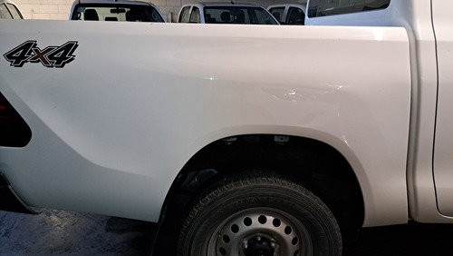 Toyota Hilux Pick-Up 2.4 Cd Dx 150cv 4x4