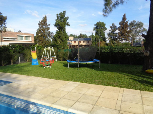 Imagen 14 de 30 de Excepcional Casa Barrio Privado De Palos Verdes- 3 Dormitorios- Piscina - Quincho