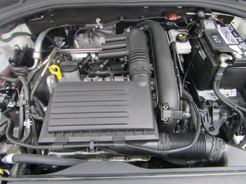 Imagen 14 de 14 de Volkswagen Jetta A7 Highline 1.4t Tip 21-454
