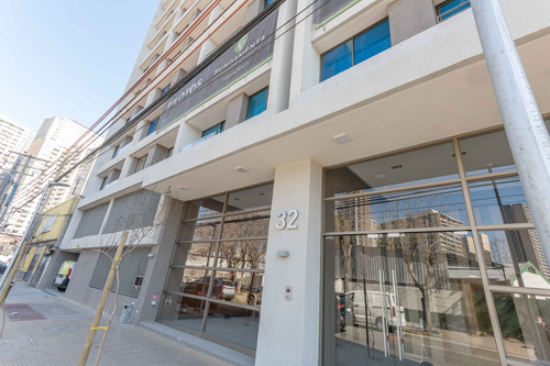 Edificio Apóstol Santiago (1 Est. 1 Bod.) Vista Sur Piso 1