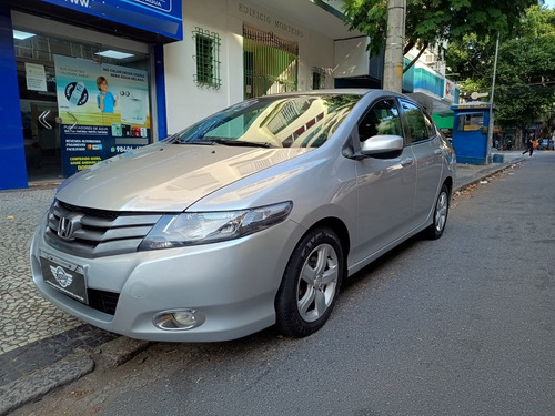 Honda City 1.5 DX 16V FLEX 4P MANUAL