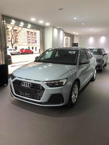 Audi A1 1.0t 125cv 30tfsi 0km 2023 Sportback Automatico #1