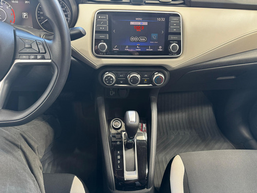 Nissan Versa ADVANCE 1.6 16V FLEX AUT.