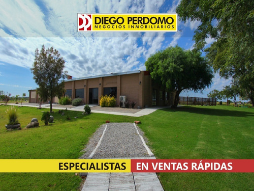 Salón De Eventos En Alquiler, Camino Mauricio