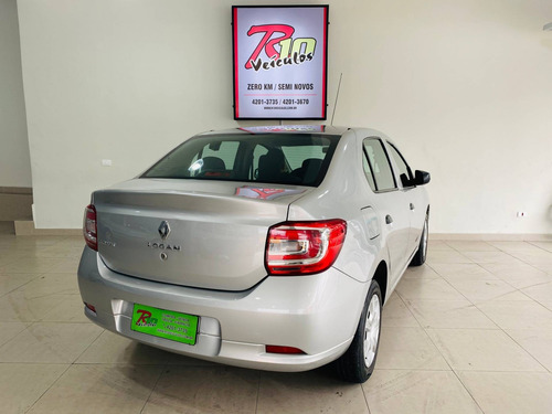 Imagem 4 de 8 de Renault Logan 1.0 12v Sce Flex Authentique Manual