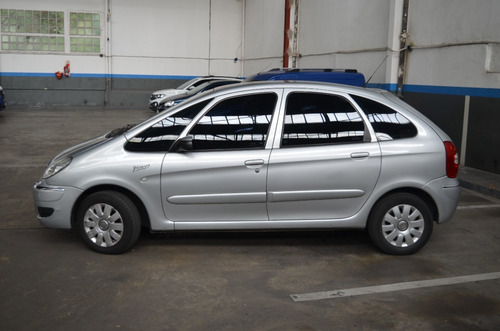 Imagen 1 de 14 de Citroen Xsara Picasso 1.6 Exclusive 2012