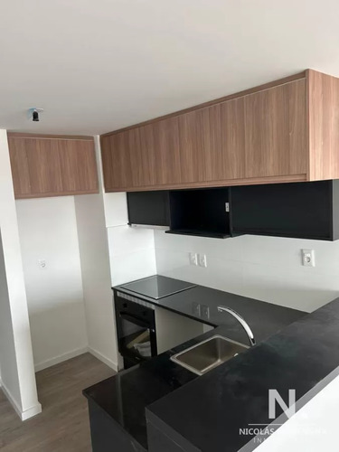 Penthouse De 1 Dormitorio Al Frente En Pocitos - Montevideo