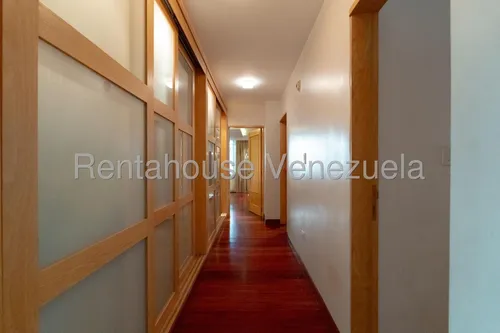 Altamira Casa En Alquiler
