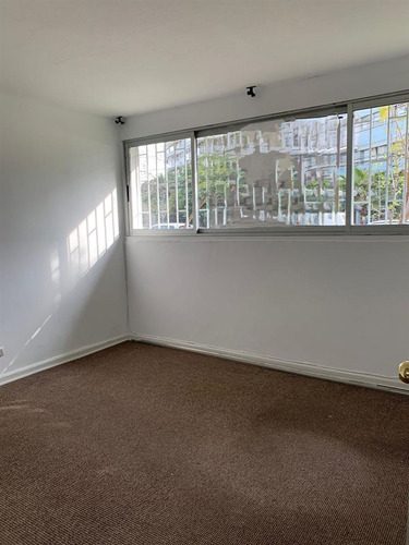 Departamento En Venta De 3 Dorm. En Providencia J80