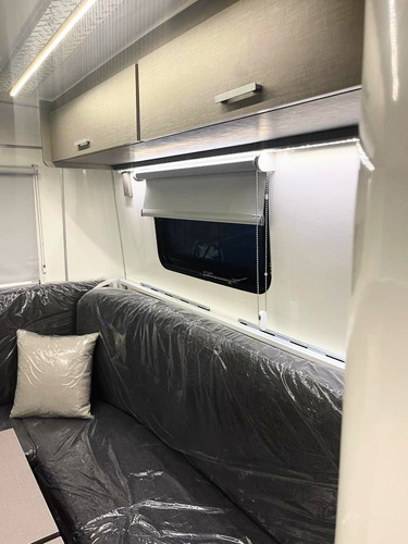 Imagen 6 de 16 de Casa Rodante Aconcagua 520 (5 Personas )