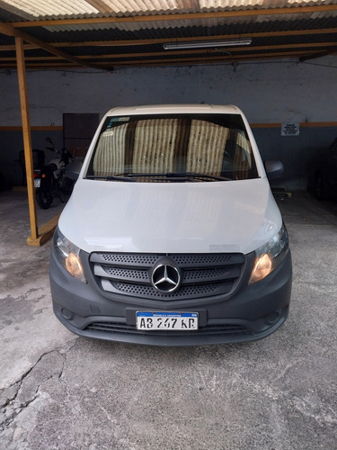 Mercedes-Benz Vito 1.6 111 Cdi Furgon Mixto Aa 114Cv At
