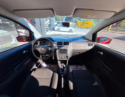 Volkswagen Fox 1.6 MSI TOTAL FLEX CONNECT 4P I-MOTION