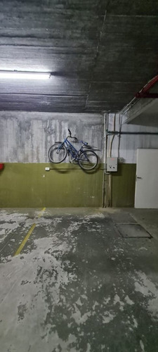 Imagen 23 de 24 de Venta De Excelente Piso 4 Ambientes En Quilmes Centro
