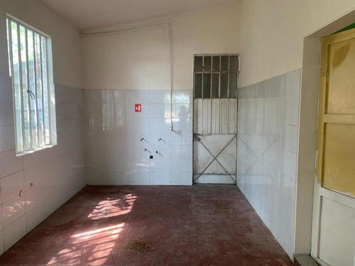 Renta Casa 2 Hab Amplio Jardin Col. Ruiz Cortinez Tuxpan Ver.