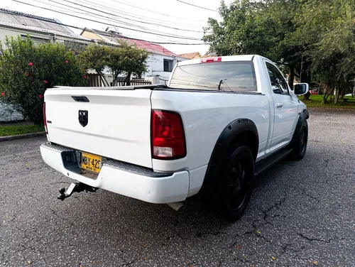Dodge Ram 5.7 1500 Slt 4x2