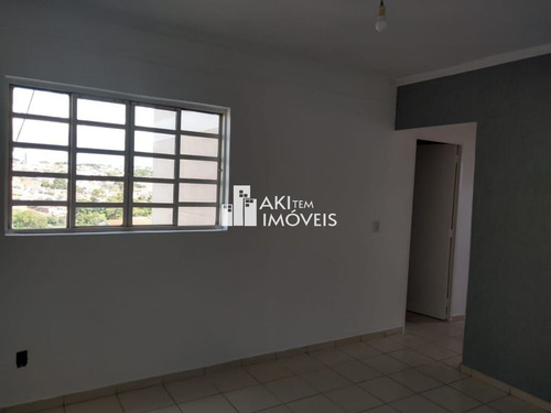 Imagem 3 de 16 de Apartamento No Bairro Vila Souto - 8336