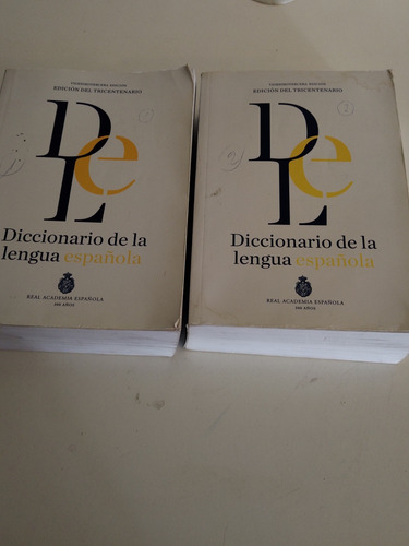 Diccionarios De La Lengua Española. 2 Tomos. 