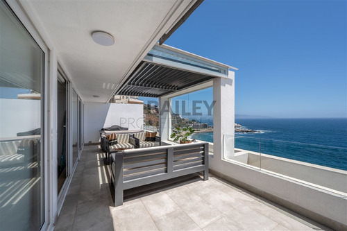 Departamento En Venta De 2 Dorm. En Reñaca