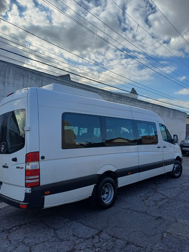 Mercedes-Benz Sprinter Furgão 2.2 Cdi 515 Rd Extra Longo Teto Alto 15,5m3 5p