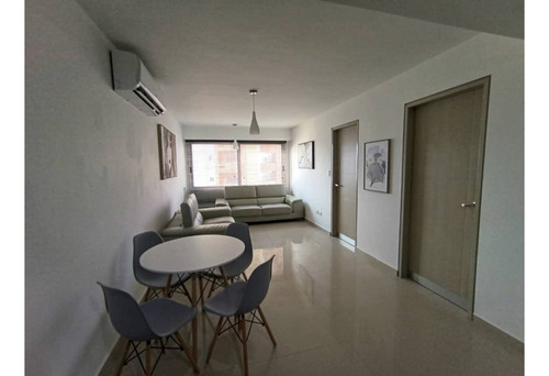 Apartamento En Alquiler En Las Chimeneas Amoblado Cb-9028389