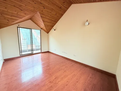 Casa En Venta En Cortijo De Serrzuela. Cod V1967