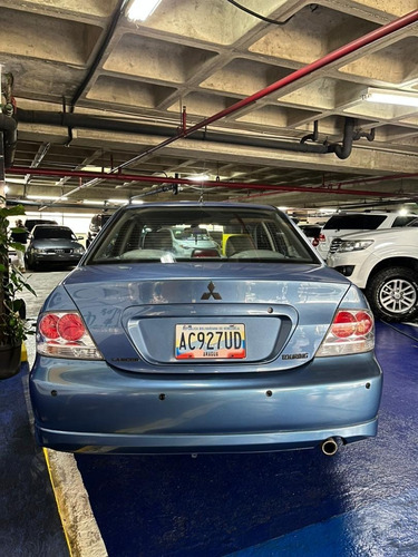 Imagen 4 de 6 de Mitsubishi Lancer Touring 2014