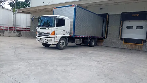 Hermoso Camion Hino Gd 2012 Furgon Unico Dueño