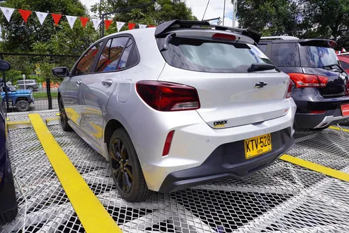 Chevrolet Onix 1.0T Rs Mt