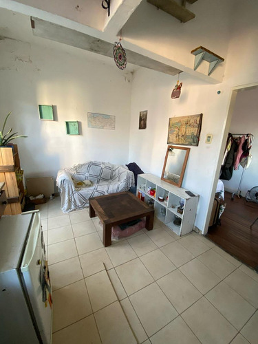 Departamento 2 Ambientes Con Patio En Constitución